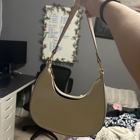 Call It Spring Cream Shoulder Bag - Picture 3 of 4
